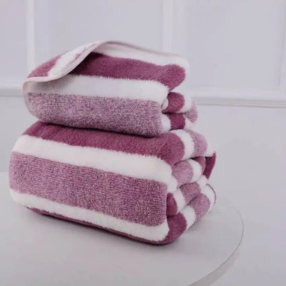 Coral Fleece Bath Towel – Thick, Quick-Dry & Absorbent