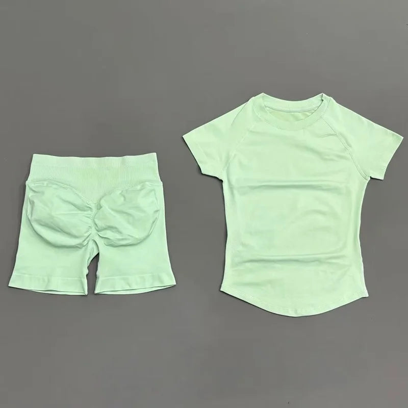 Seamless Workout Set Women 2 Piece – Top & Biker Shorts
