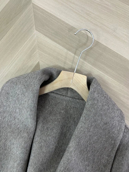 Women's Wool Coat with Fox Fur Cuffs & Belt – Elegant Short Overcoat