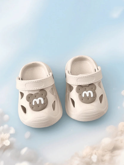 Toddler EVA Clogs – Breathable Hollow-Out Beach Shoes for Boys & Girls