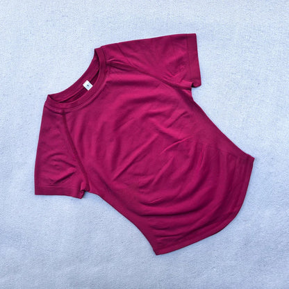 Women's Yoga Crop Top – Seamless Activewear Shirt