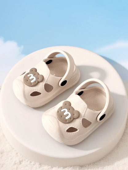 Toddler EVA Clogs – Breathable Hollow-Out Beach Shoes for Boys & Girls