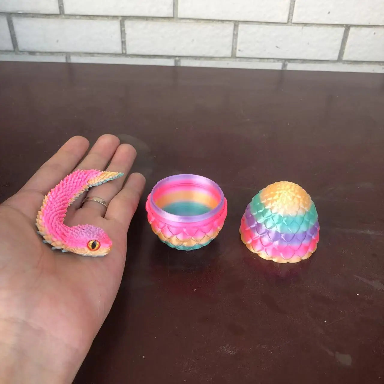 3D Printed Snake Egg Articulated Figurine – Desk Toy & Gift