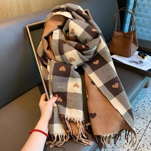 Women's Heart Pattern Plaid Blanket Scarf with Tassels