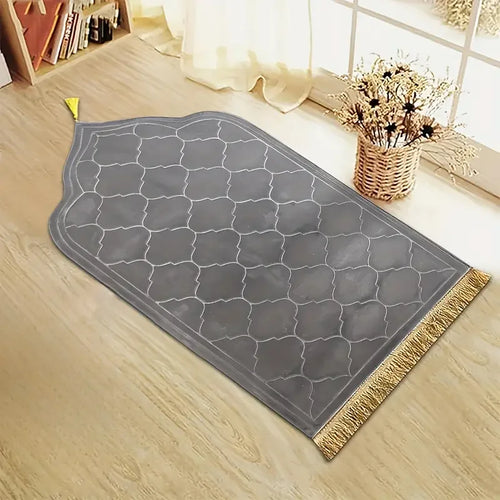 Islamic Prayer Rug – Thick Soft Flannel Mat with Tassels, Anti-Slip