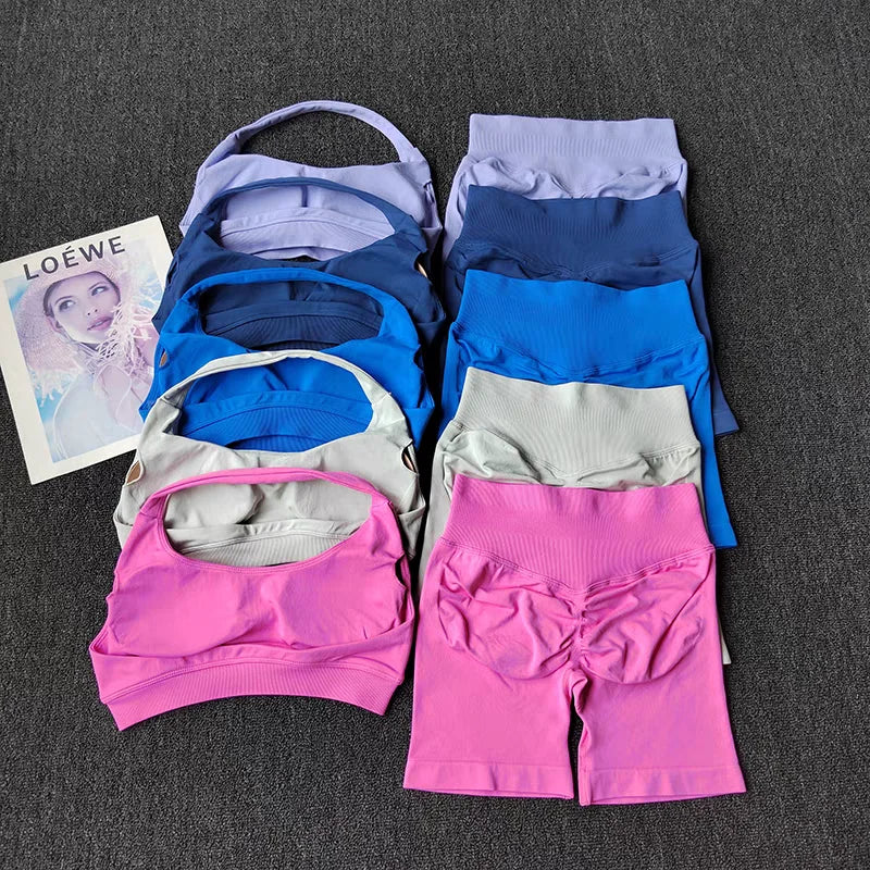 Women's Seamless Yoga Set – Halter Sports Bra & Matching Shorts