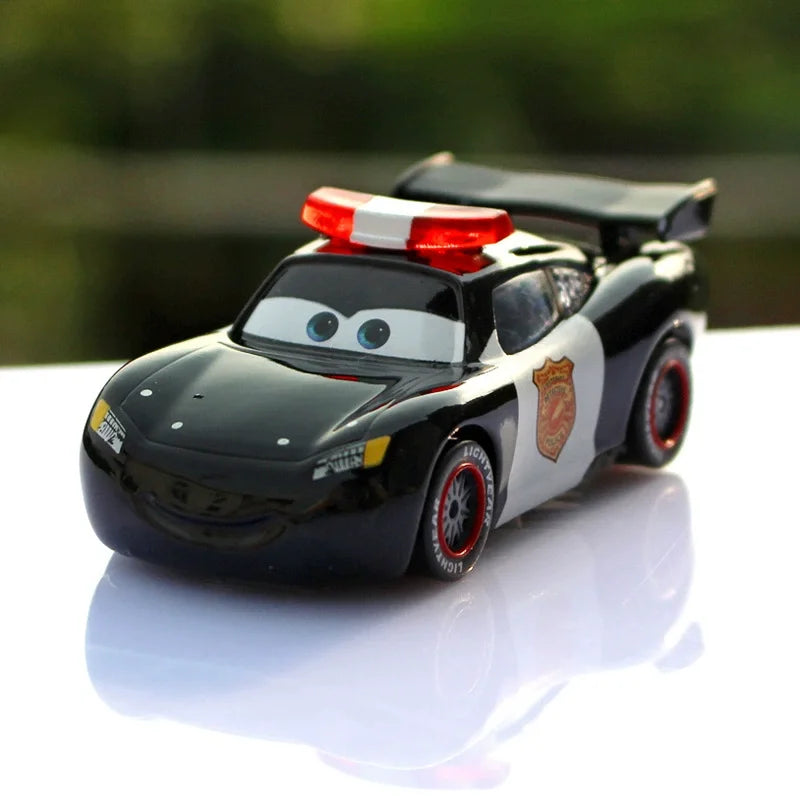 Disney Pixar Cars Diecast Metal Toy Cars – Lightning McQueen & Friends 1:55 Scale