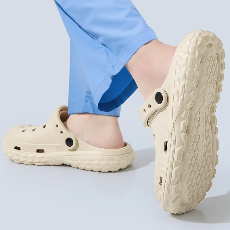 Clog Hole Shoes Thick Sole Non-Slip Beach Sandals for Men & Women