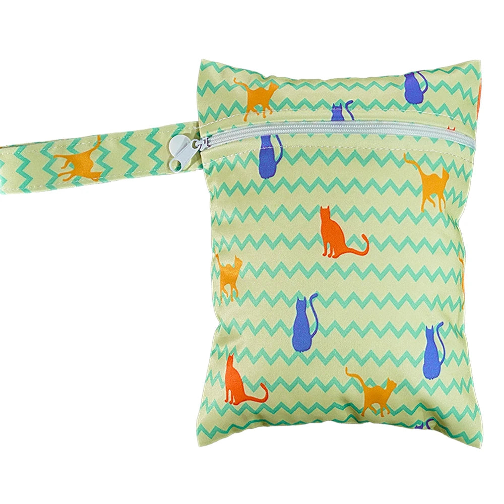 Waterproof Wet Dry Diaper Bag 20x25cm PUL Zipper Pouch