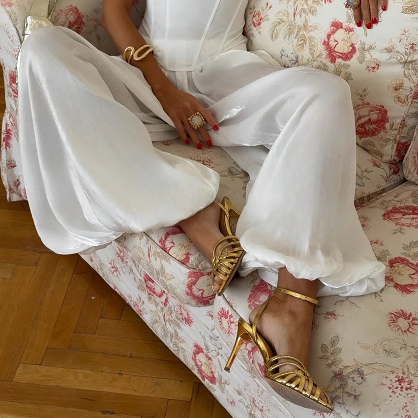 Elegant Pleated Bloomers Trousers – Loose Crepe Pants