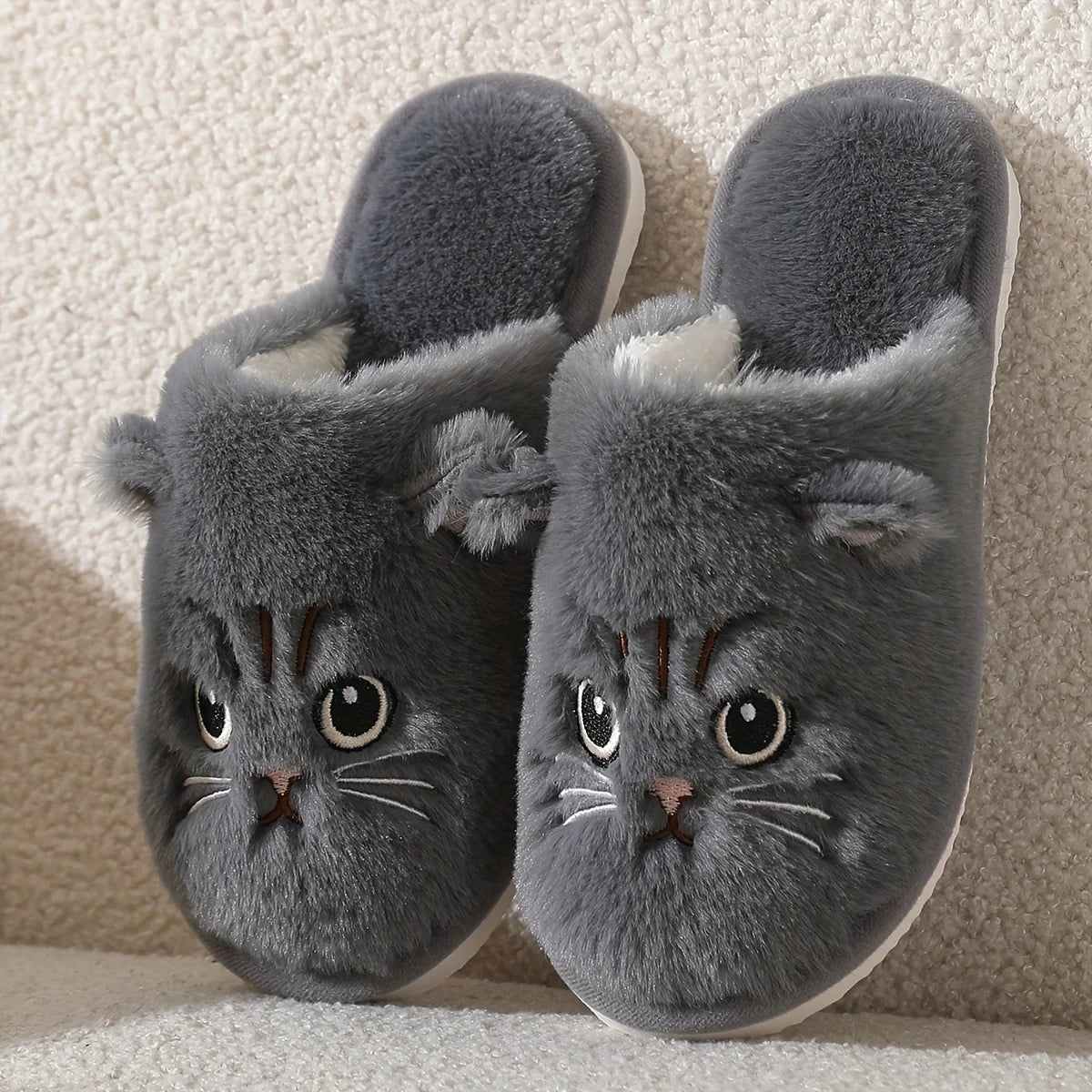 Women's Plush Cat Slippers – Cozy Non-Slip Indoor House Shoes