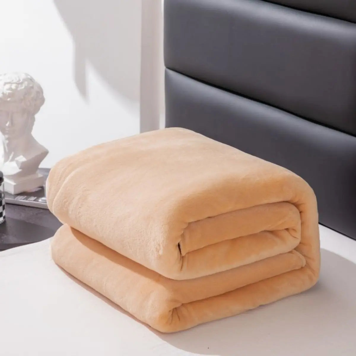 Plush Fleece Blanket – Thick Soft Solid Color, 13 Colors & 6 Sizes
