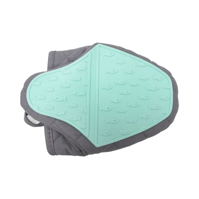 Silicone Oven Mitt – Fish Shaped Heat-Resistant Kitchen Glove