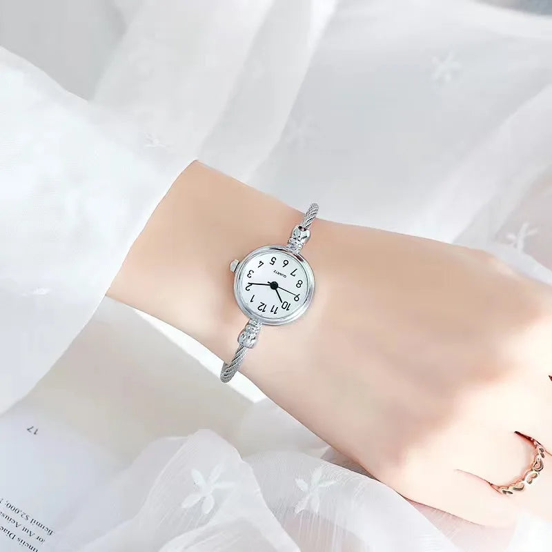 Women's Bangle Bracelet Watch – Retro Luxury Quartz