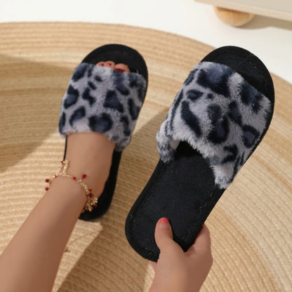 Women's Plush Fuzzy Slippers – Warm Non-Slip Flat Slides for Winter