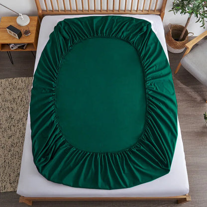 Fitted Sheet with Elastic Bands – Non-Slip Mattress Cover