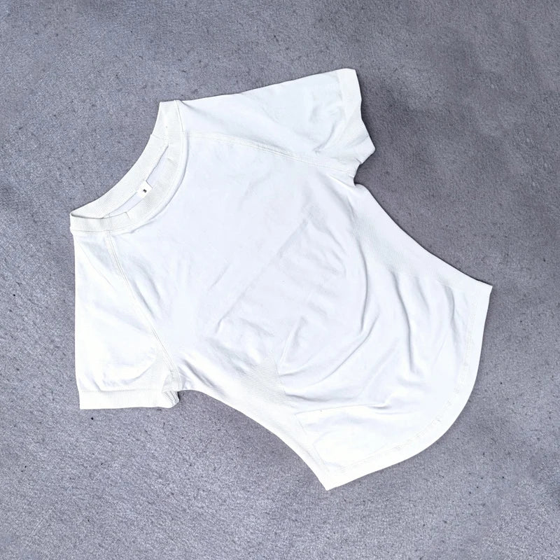 Women's Yoga Crop Top – Seamless Activewear Shirt