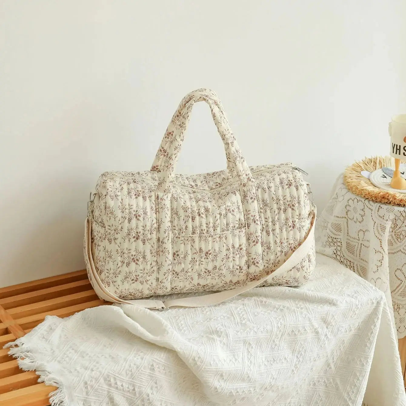 Large Capacity Diaper Bag – Quilted Floral Mommy Bag
